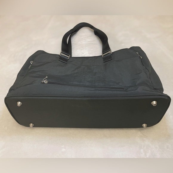 Baggallini 18” Dark Grey/Pink Interior Travel Tote Bag - Picture 6 of 13